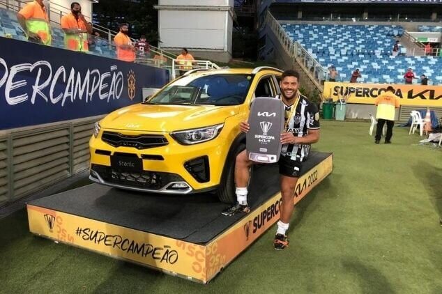 Hulk Levou Para Casa Um Kia Stonic Após Ser Considerado O Melhor Jogador Da Supercopa (crédito Cbf)