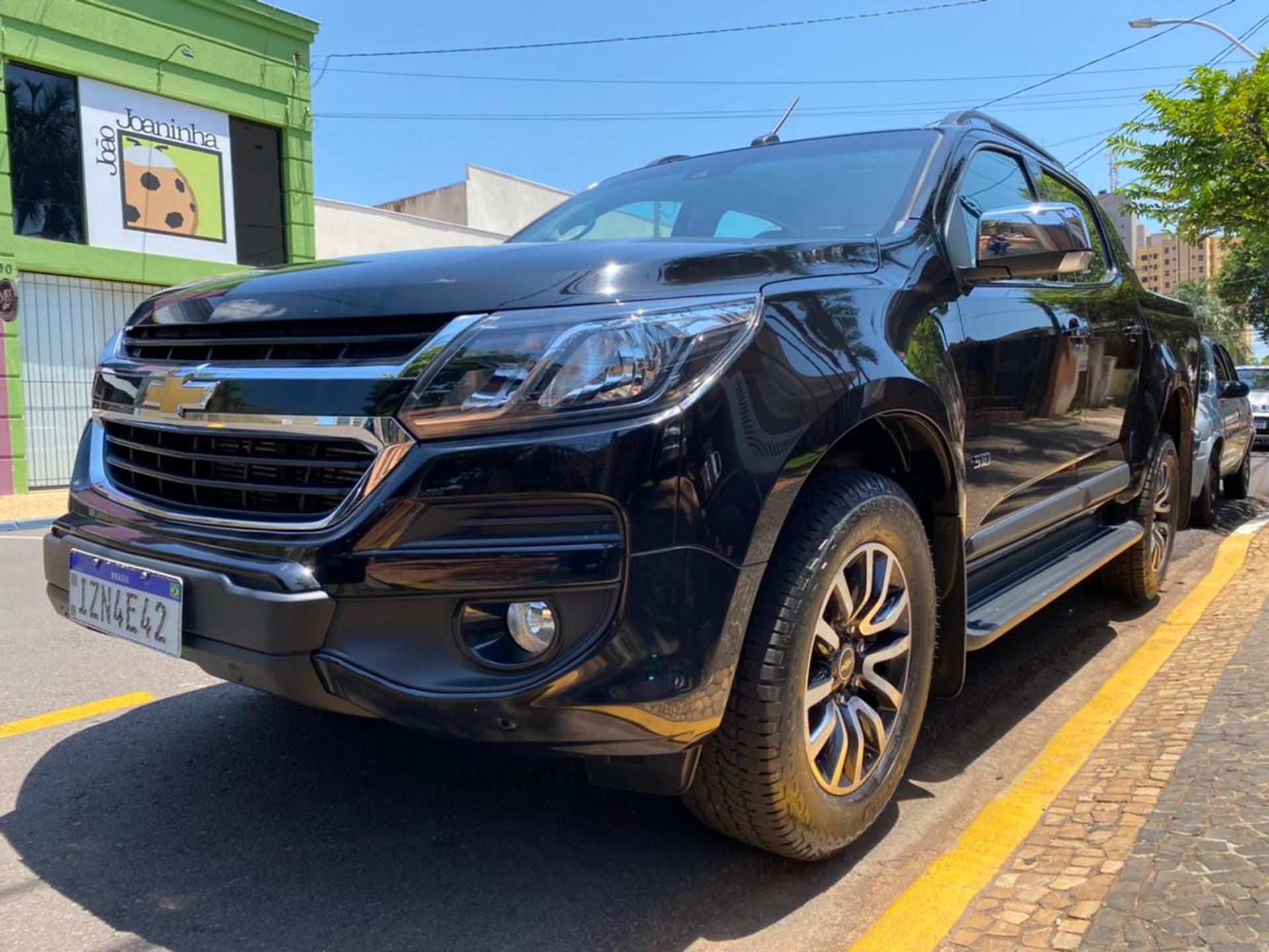 Chevrolet S10 2.8 High Country 4x4 Cd 16v Turbo Diesel 4p Automatico Wmimagem16152644485