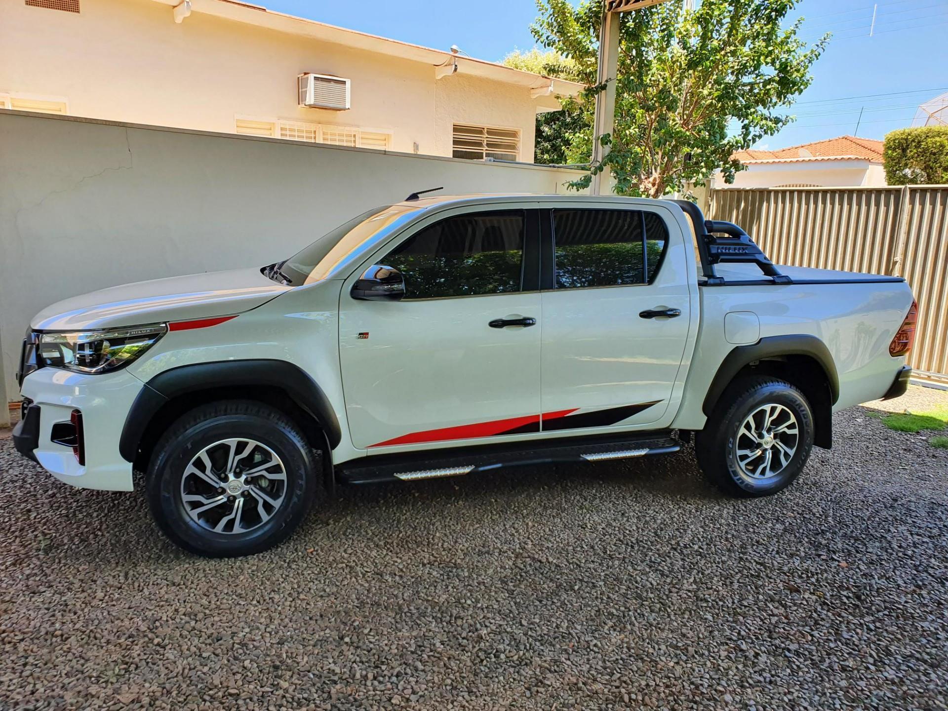 Toyota Hilux 4.0 V6 Gr Sport 4x4 Cd Gasolina Automatico Wmimagem15244970376