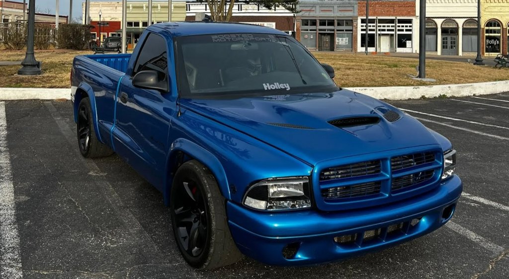 Dakota Hellcat