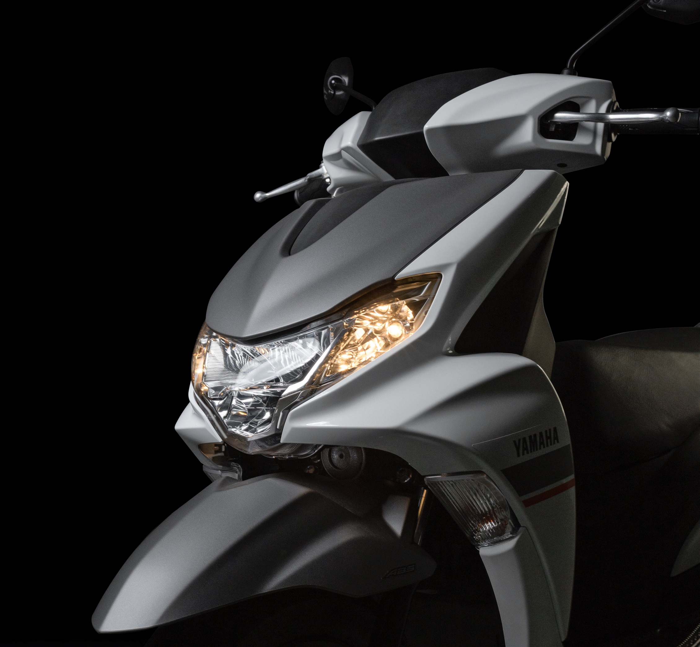 Yamaha Fluo 125 3