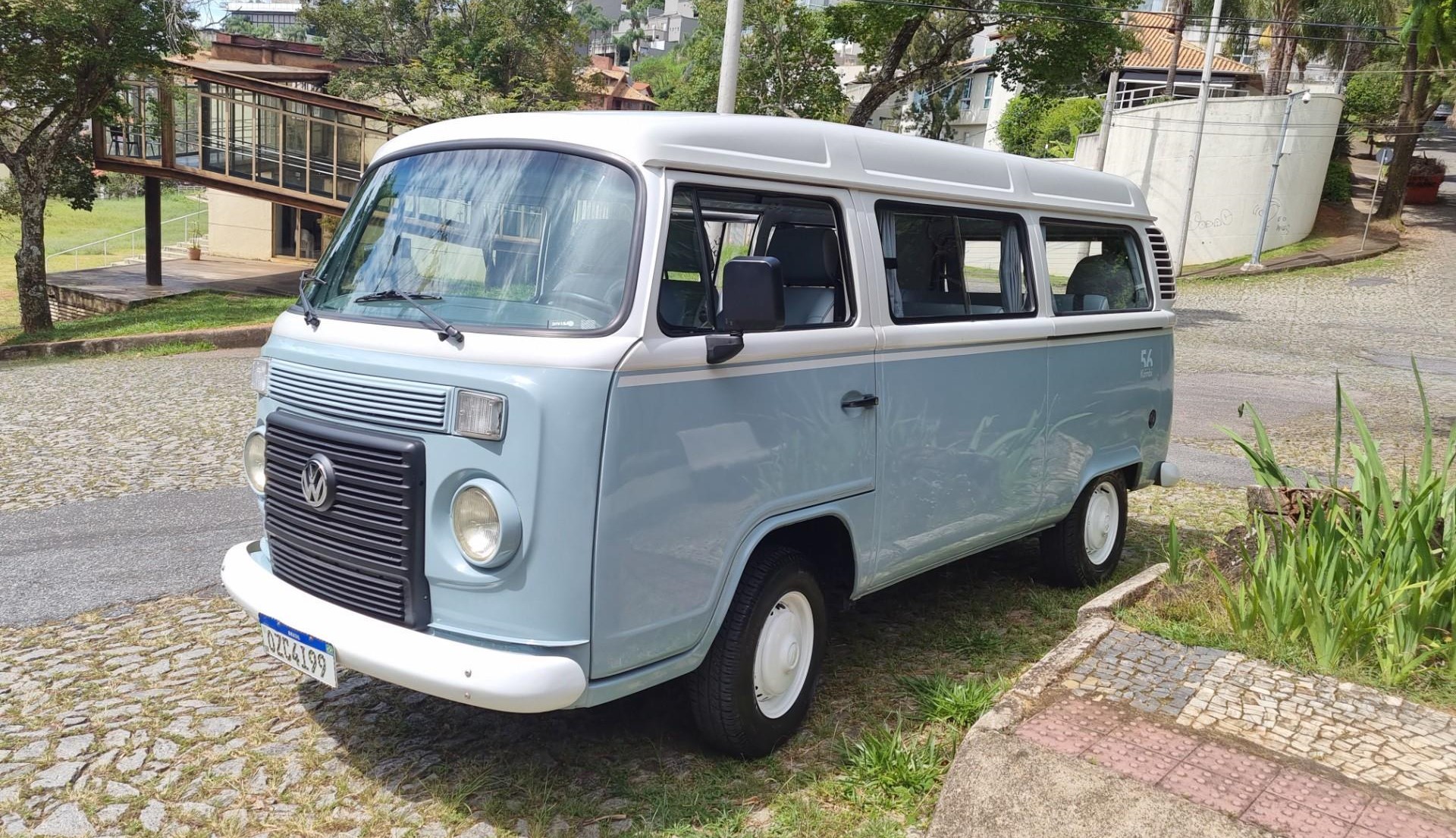 Volkswagen Kombi 1.4 Last Edition 8v Flex 4p Manual Wmimagem15102158630