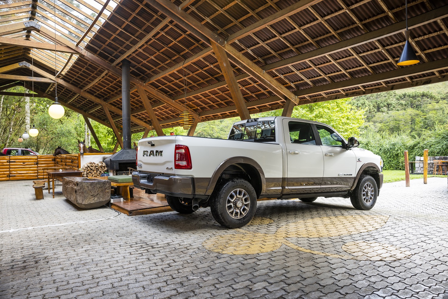 Ram 3500 004