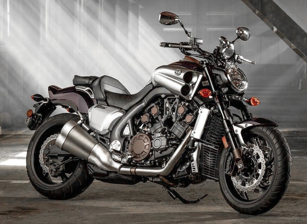 Yamaha V Max 1.700