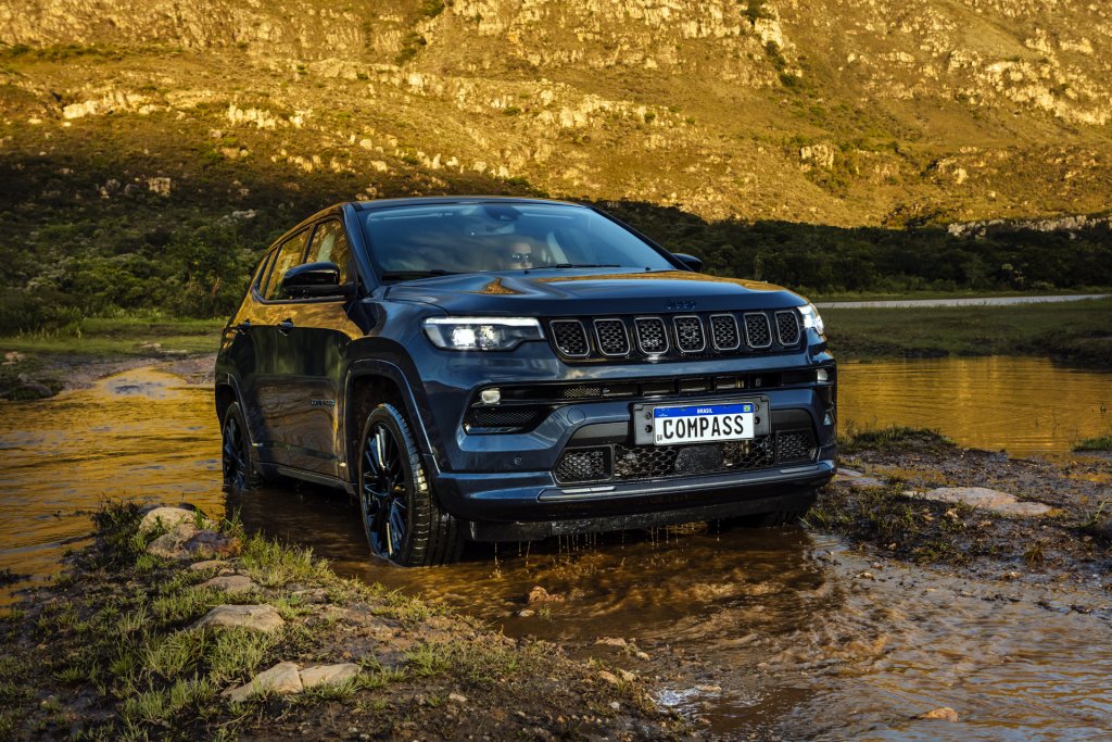 Jeep Compass 4xe Ambientadas (46)