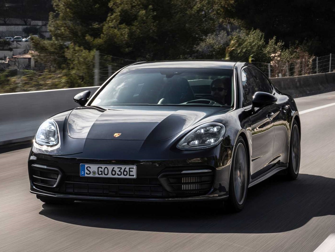 Porsche Panamera 4 E Hybrid Platinum Edition 2022 (4)
