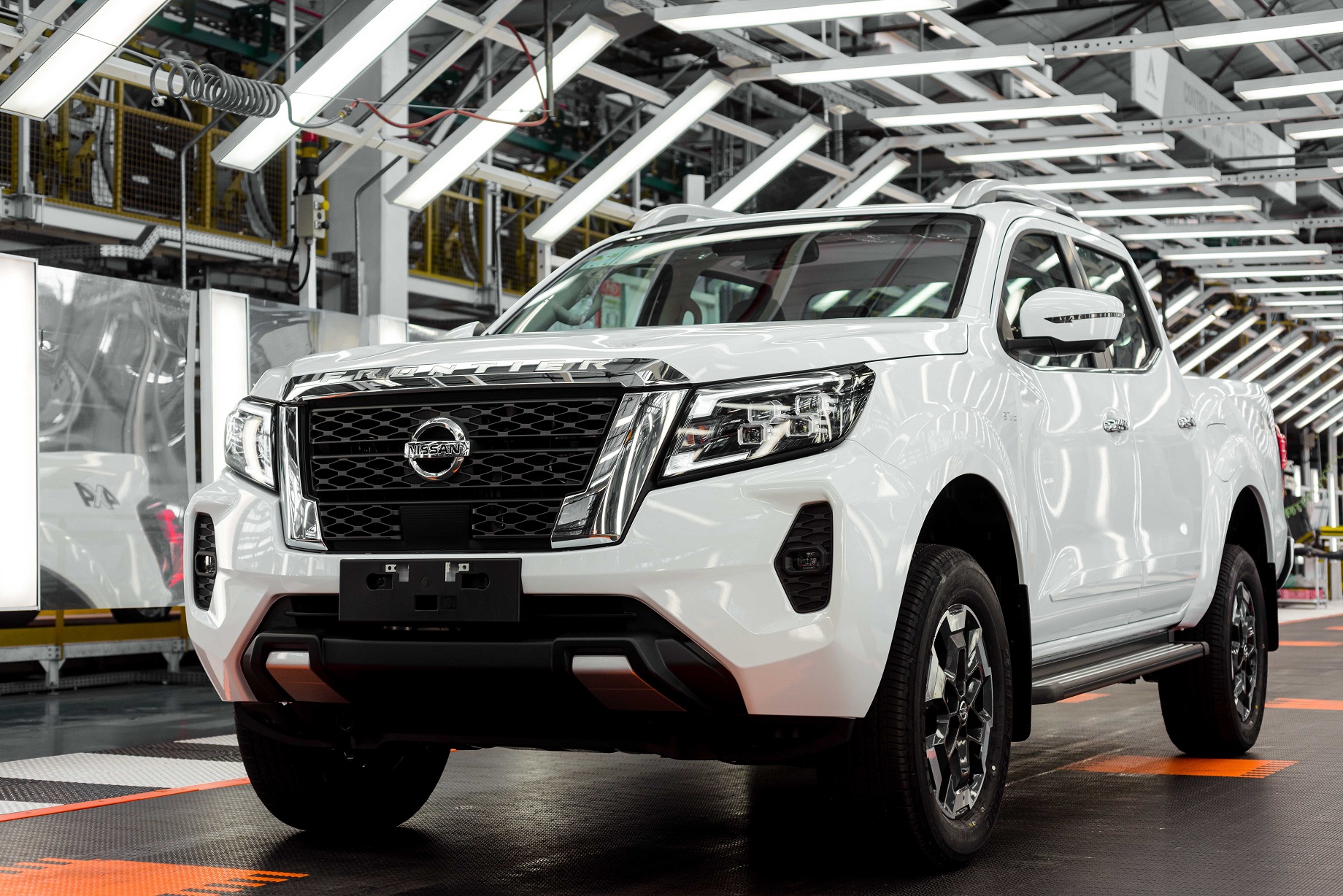 Nueva Nissan Frontier (8) Source