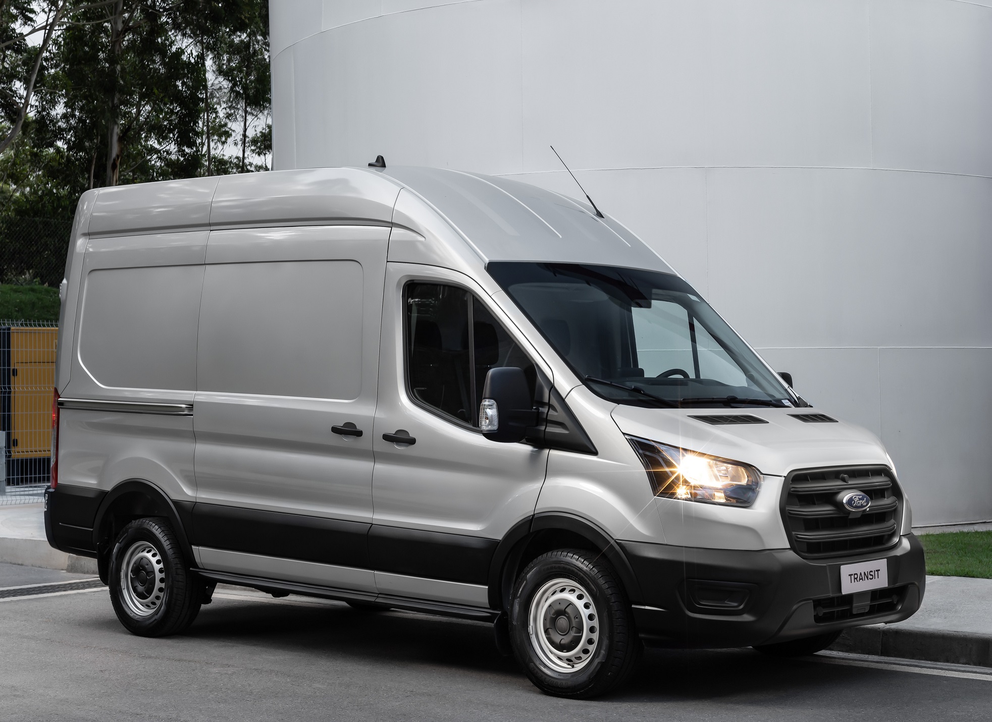 Transit Van 10