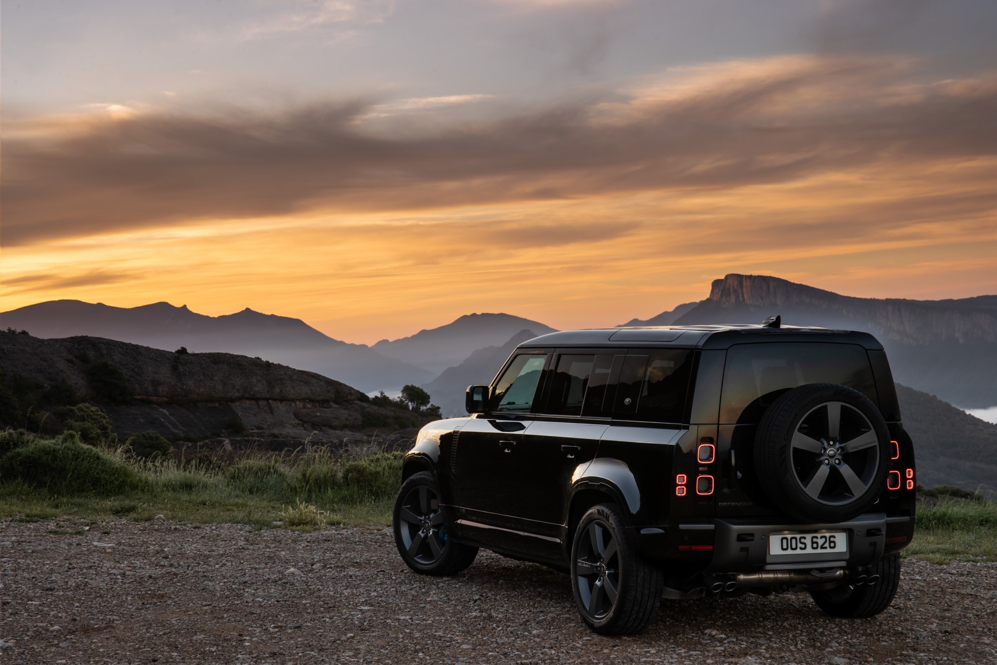 Land Rover Defender 2023 Traseira