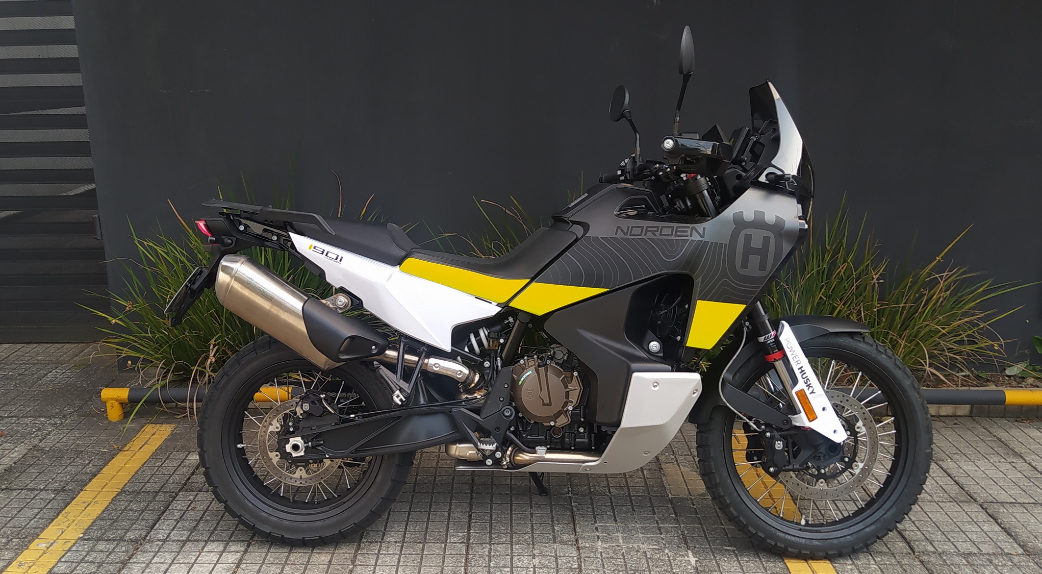Husqvarna Norden 901 (21)