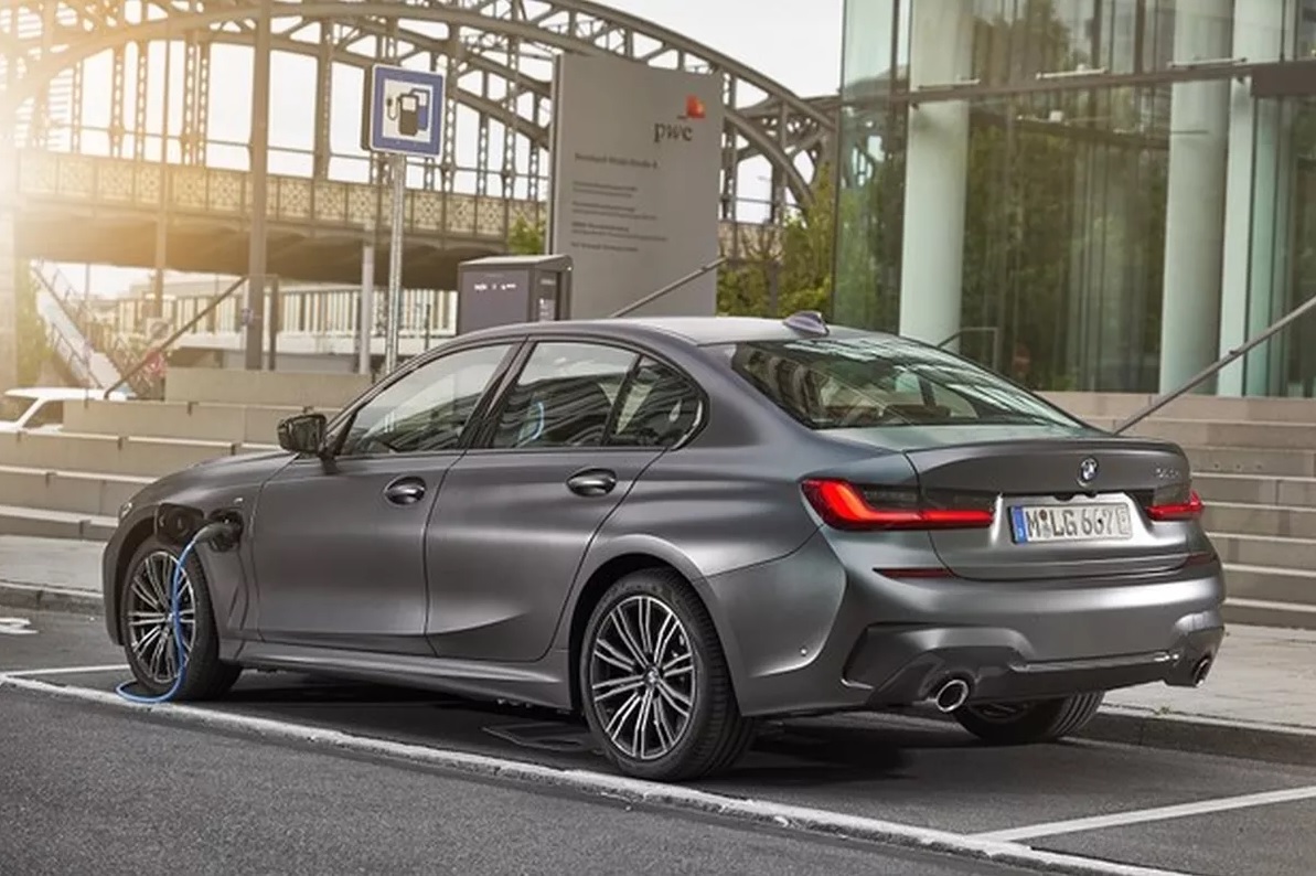 Bmw 330e
