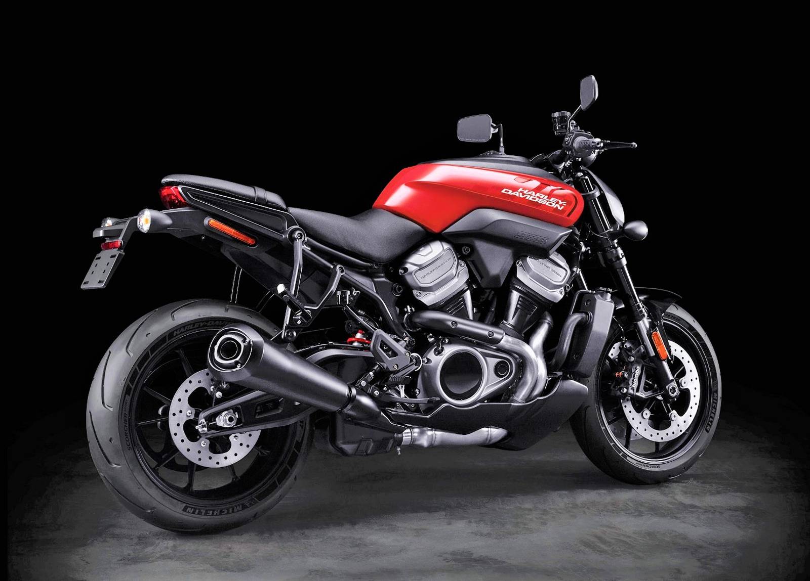 Harley Davidson Bronx Traseira Grande