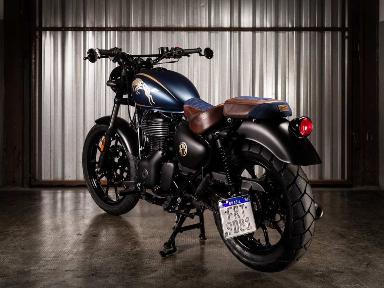 Royal Enfield Wrangler 2