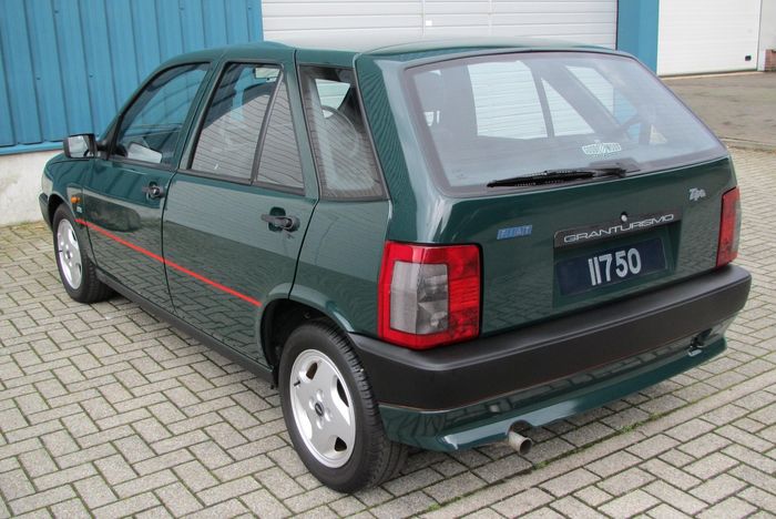 Foto 2 Fiat Tipo Mansell (1)