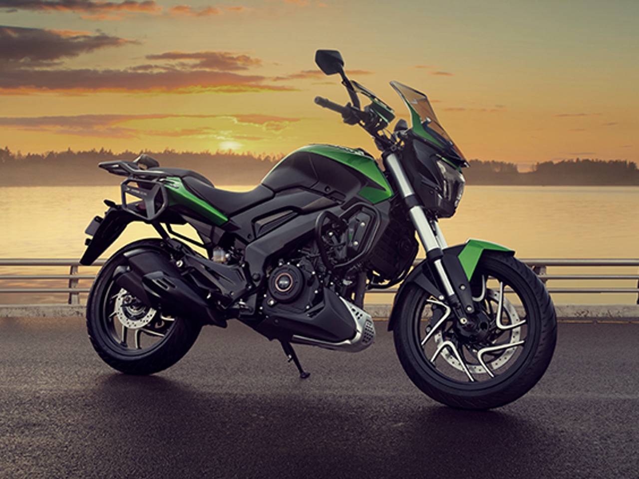 Bajaj Dominar 400 1
