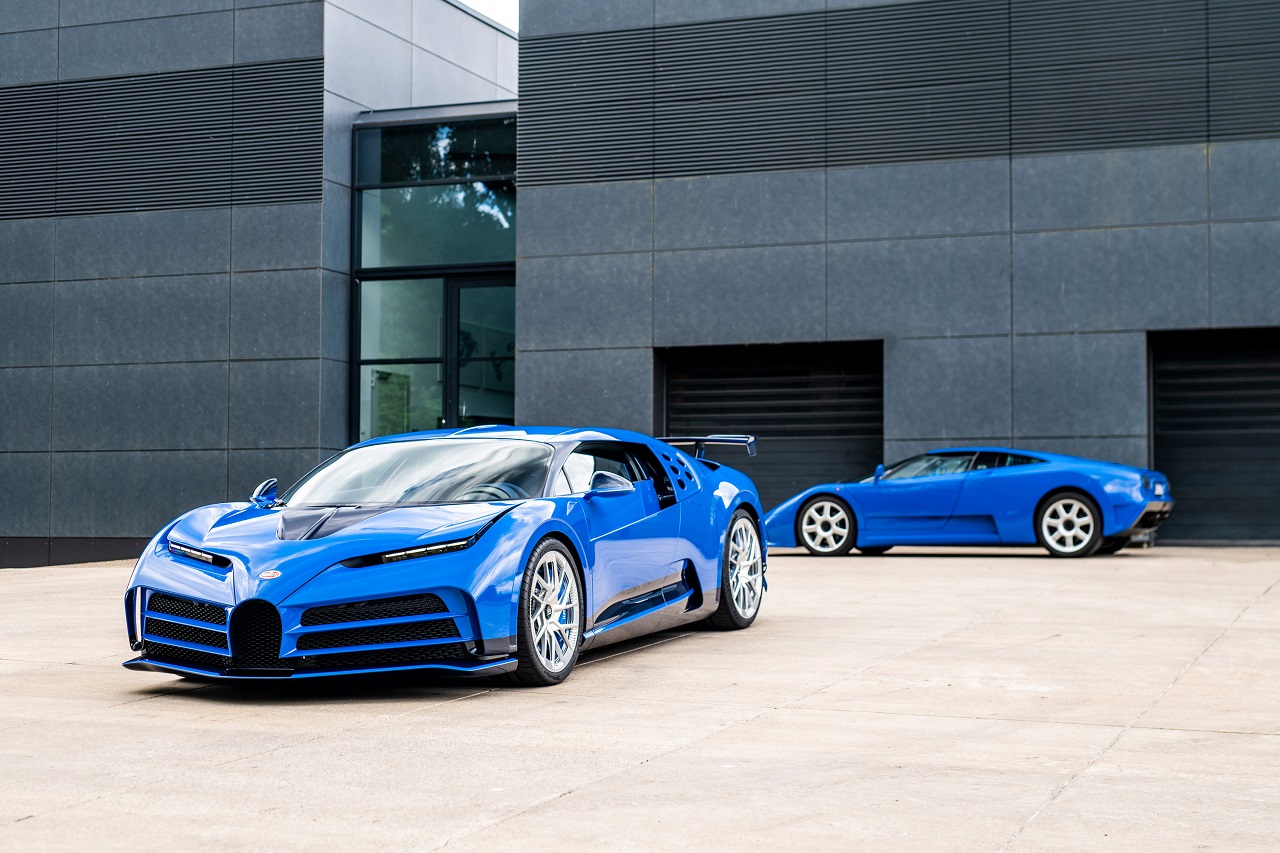 Foto Abre Bugatti Centodieci