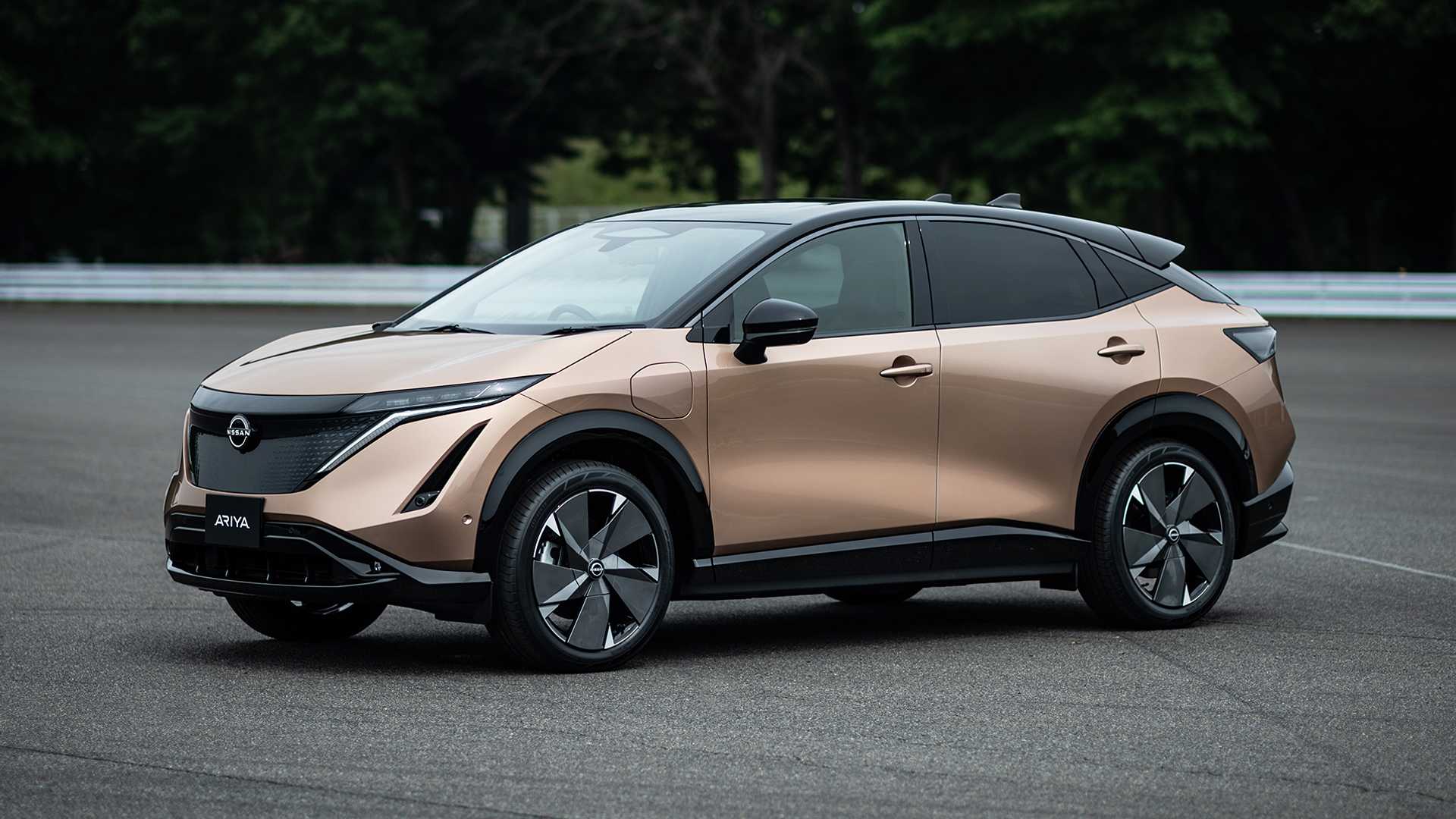 Nissan Ariya 1