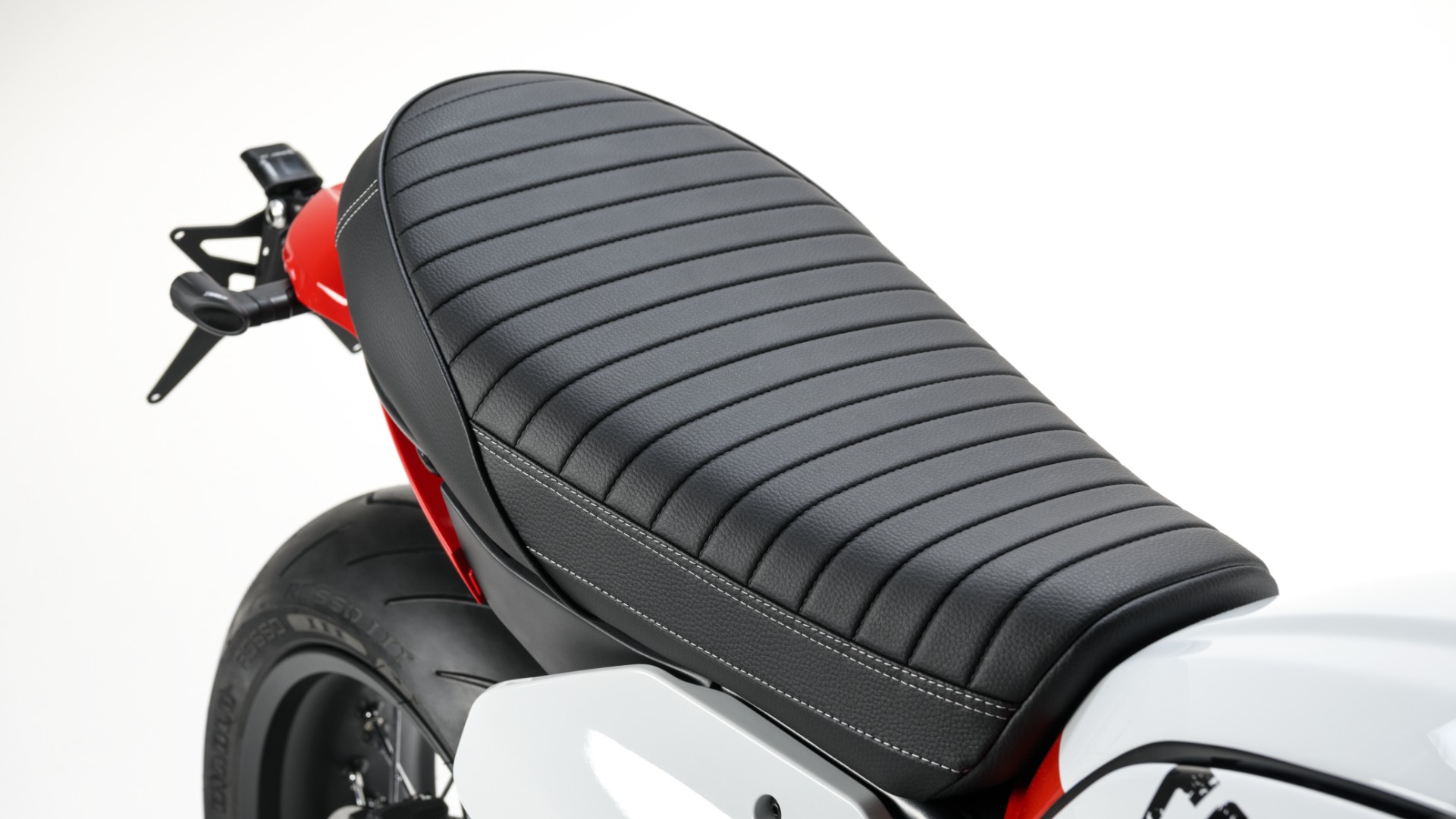 Ducati Scrambler Urban Motard 8