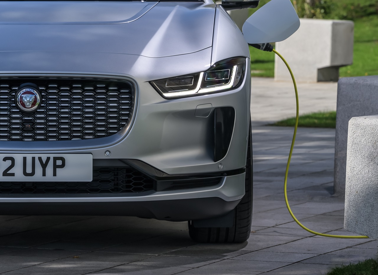Jaguar I Pace 1
