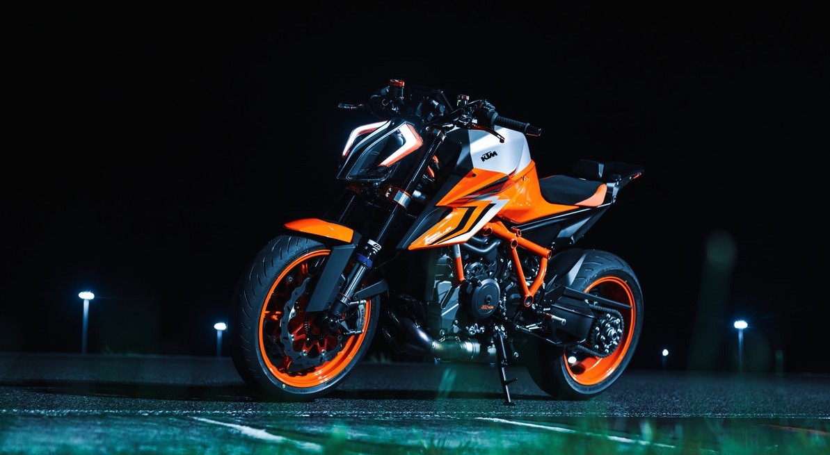 Ktm 1.290 Super Duke R (12)