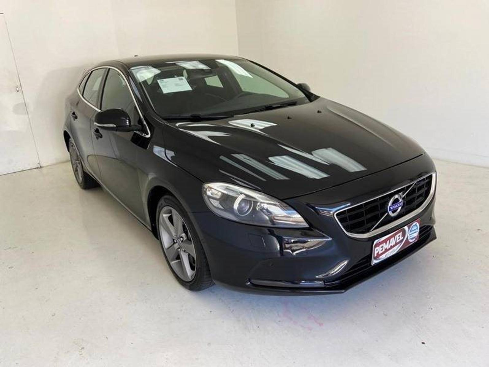 Volvo V40 2.0 T4 Dynamic Turbo Gasolina 4p Automatico Wmimagem14270639827