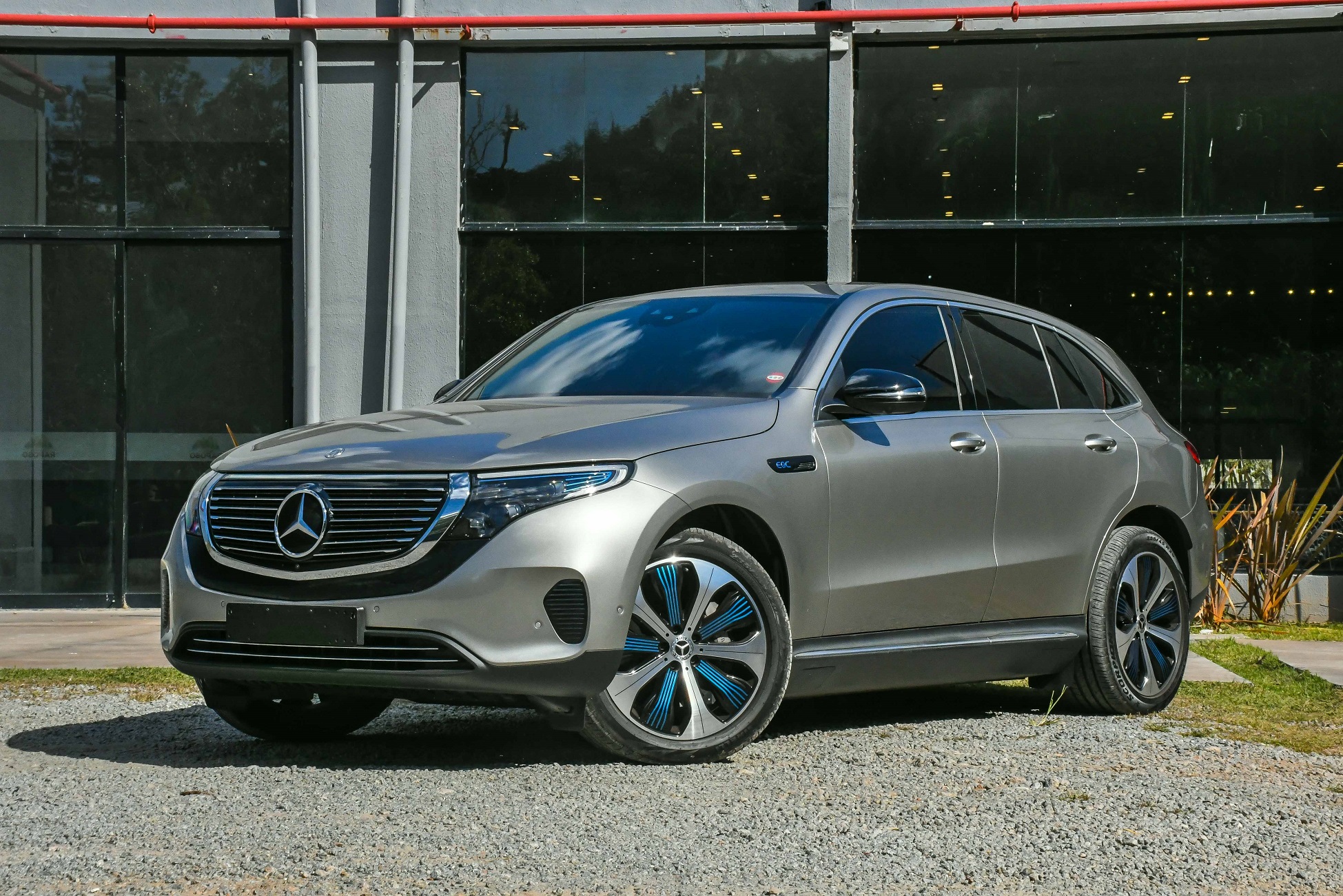 6. Mercedes Benz Eqc 400 4matic 3549