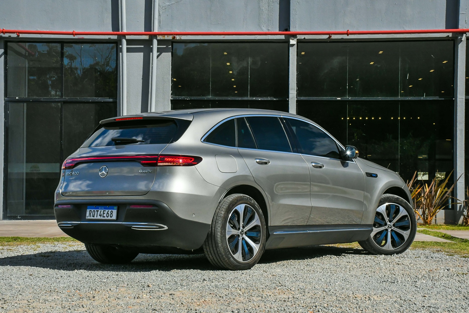 8. Mercedes Benz Eqc 400 4matic 3583