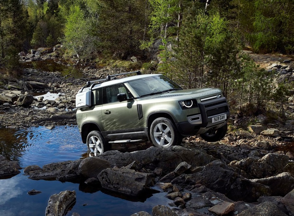 Land Rover Defender 90 F1