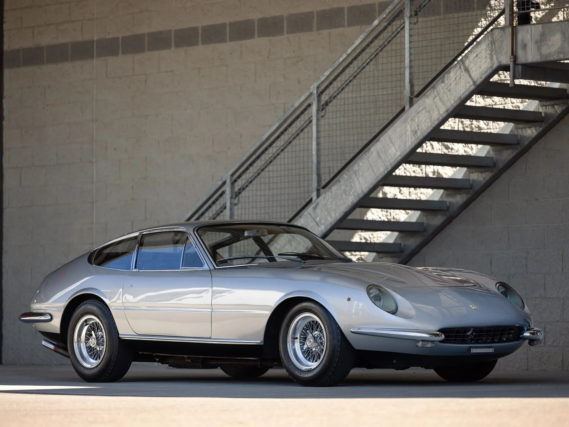 Ferrari 365 Gtb4 Daytona Prototype 2
