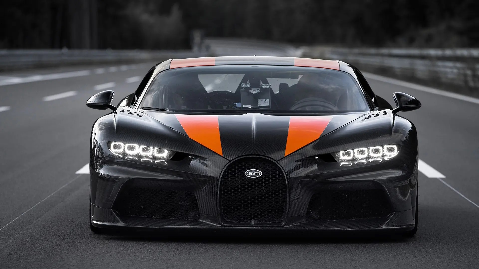 Bugatti Chiron Frente