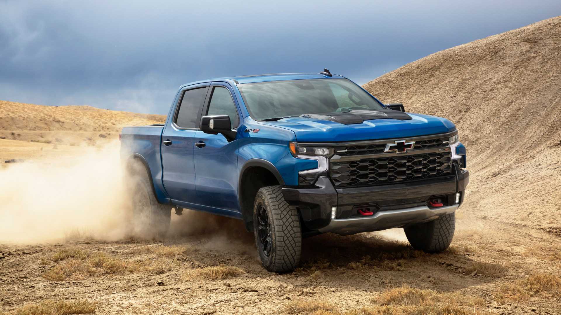 Chevrolet Silverado 4