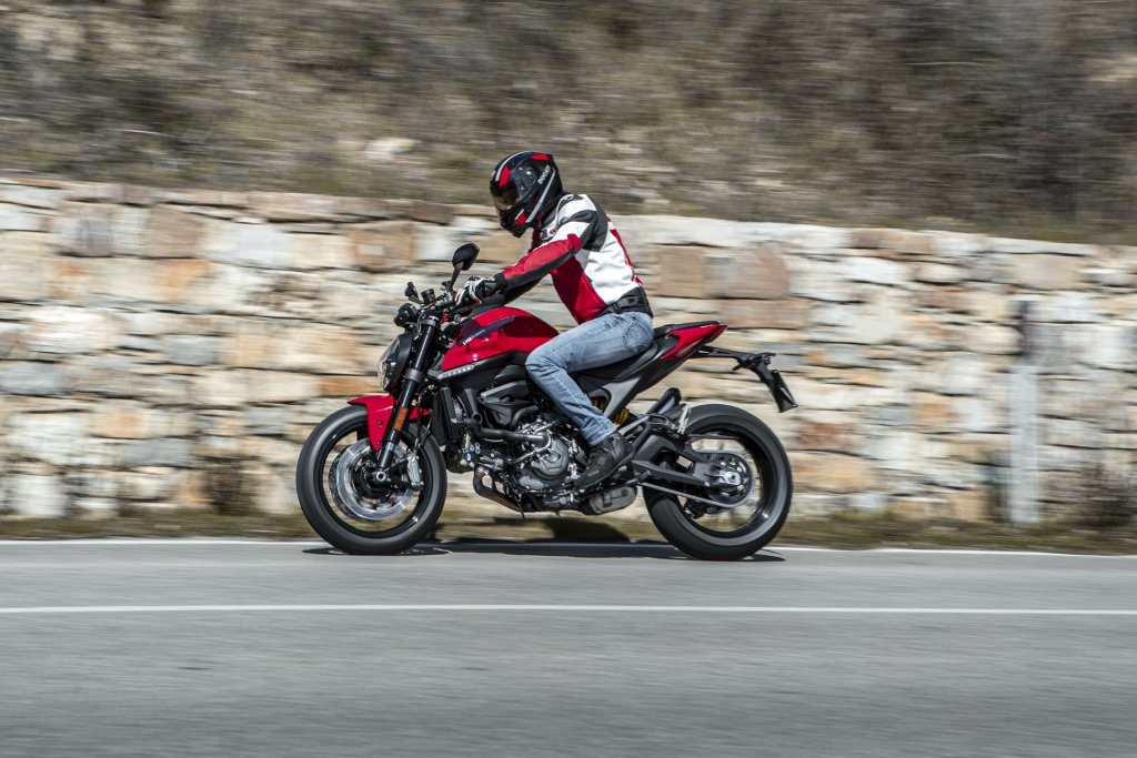 Ducati Monster 950 Abre