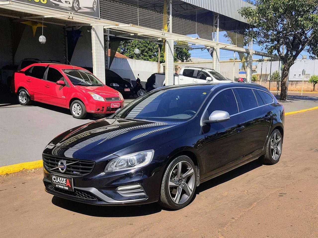 Volvo V60 2.0 T5 R Design Dynamic 16v Turbo Gasolina 4p Automatizado Wmimagem21003485936