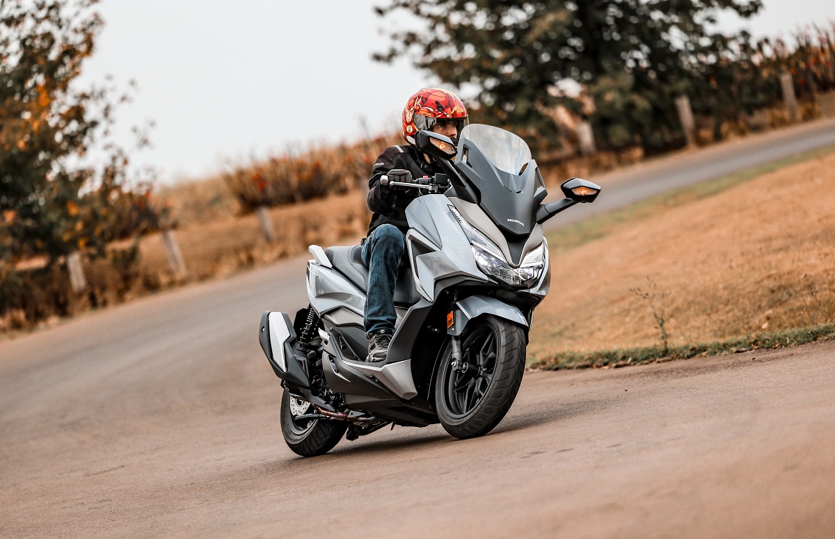 Diagonal Direita Honda Forza 350
