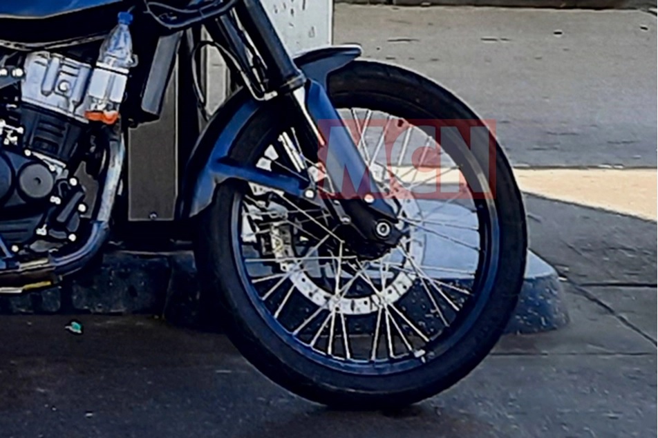 Royal Enfield Himalayan 450 2
