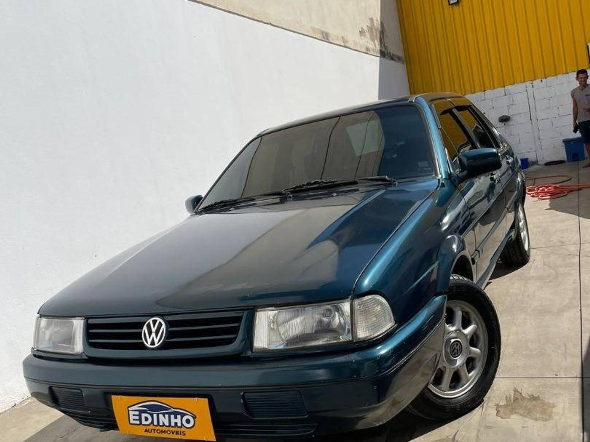Volkswagen Santana 2.0 Gli 8v Gasolina 4p Manual Wmimagem15063453736