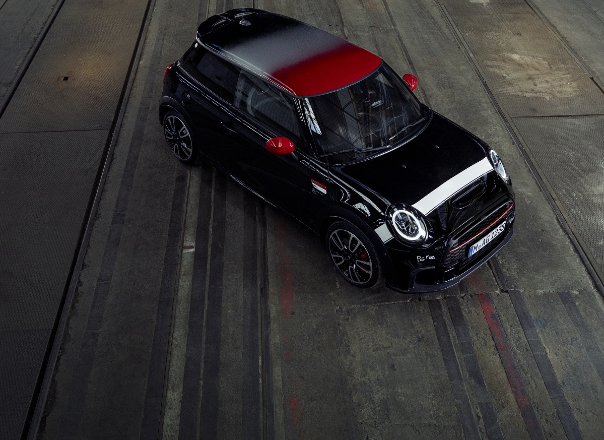 Mini John Cooper Works Pat Moss Edition