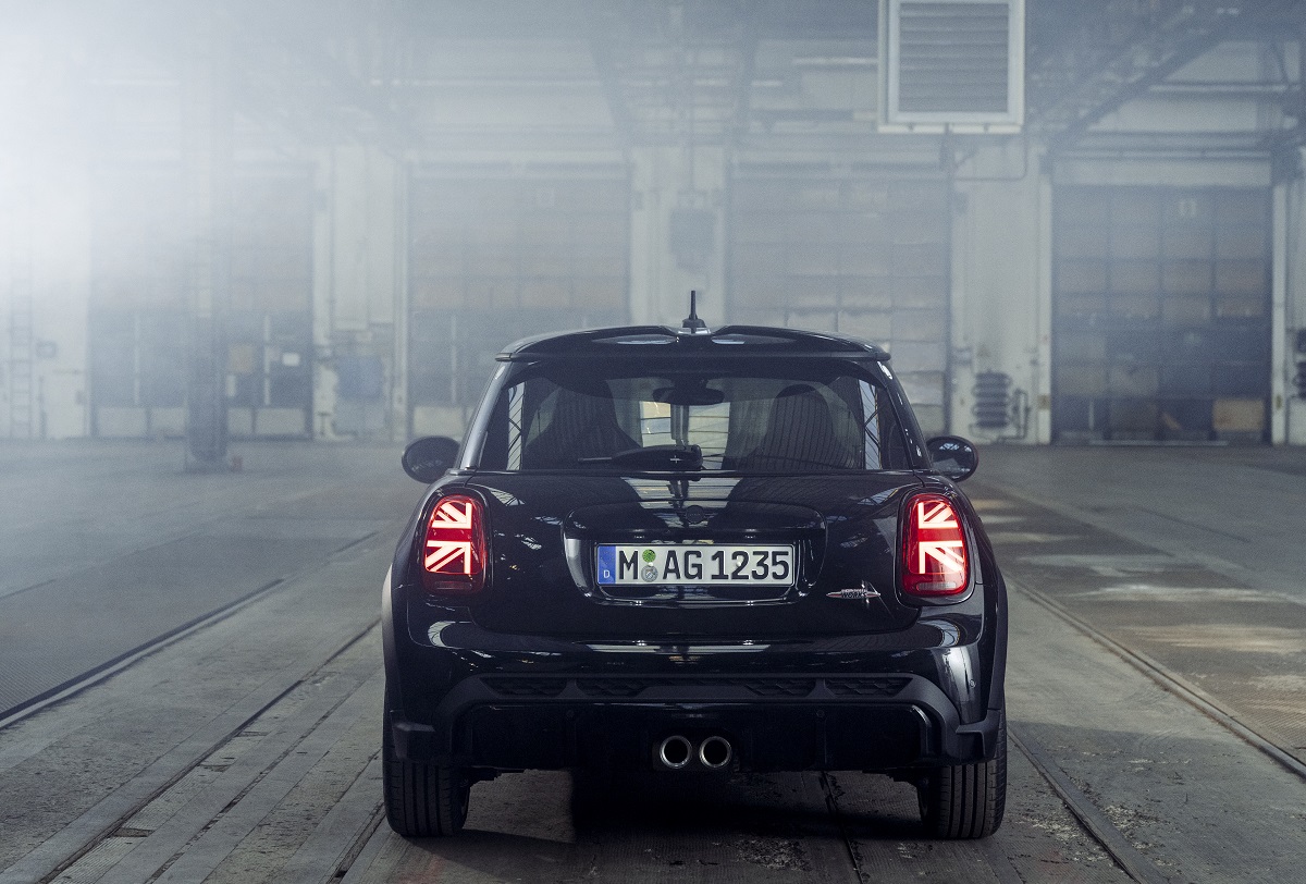 Mini John Cooper Works Pat Moss 5