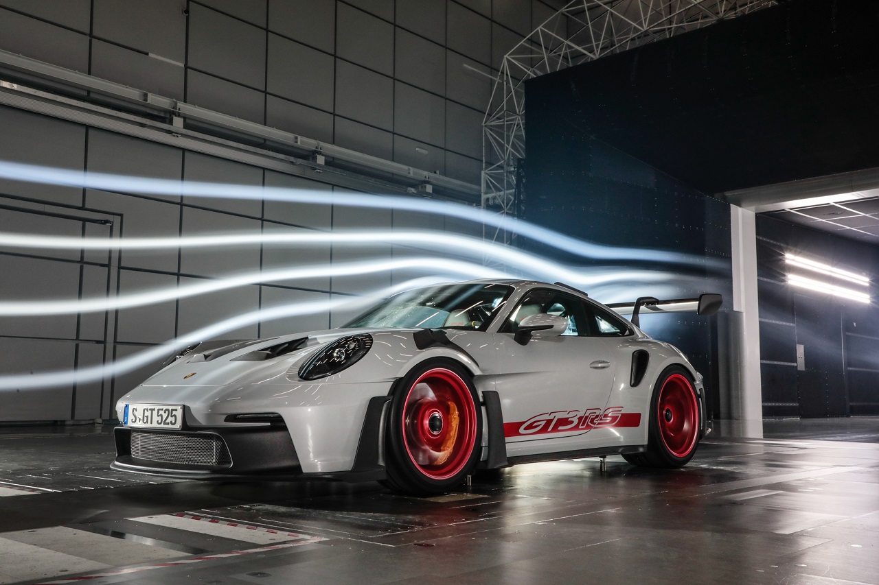 Porsche 911 Gt3 Rs (2)