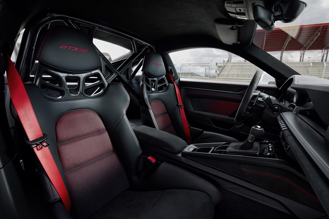 Porsche 911 Gt3 Rs (7)