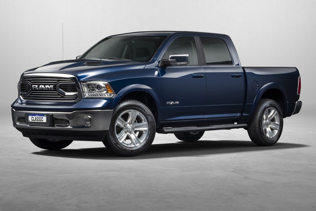 Ram Classic Laramie 024