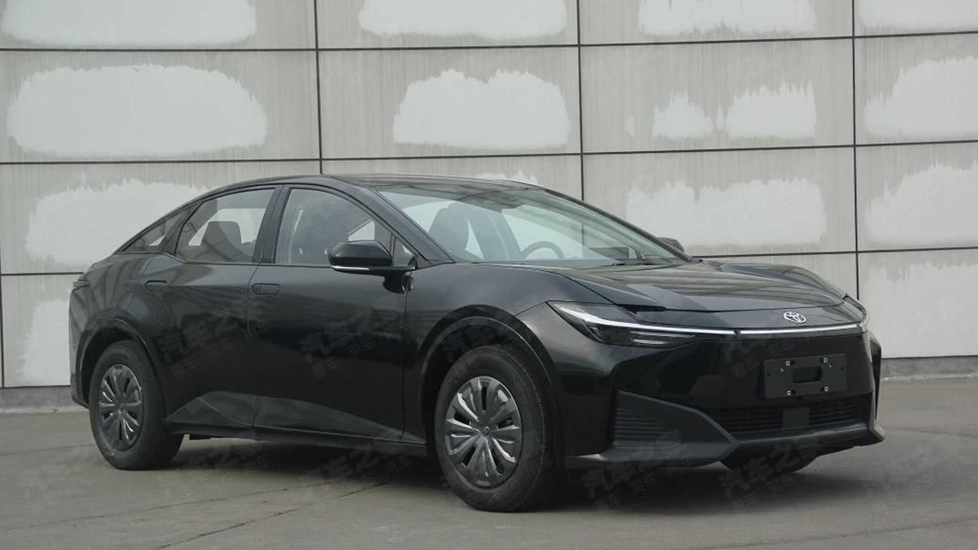 Toyota Bz3 F11
