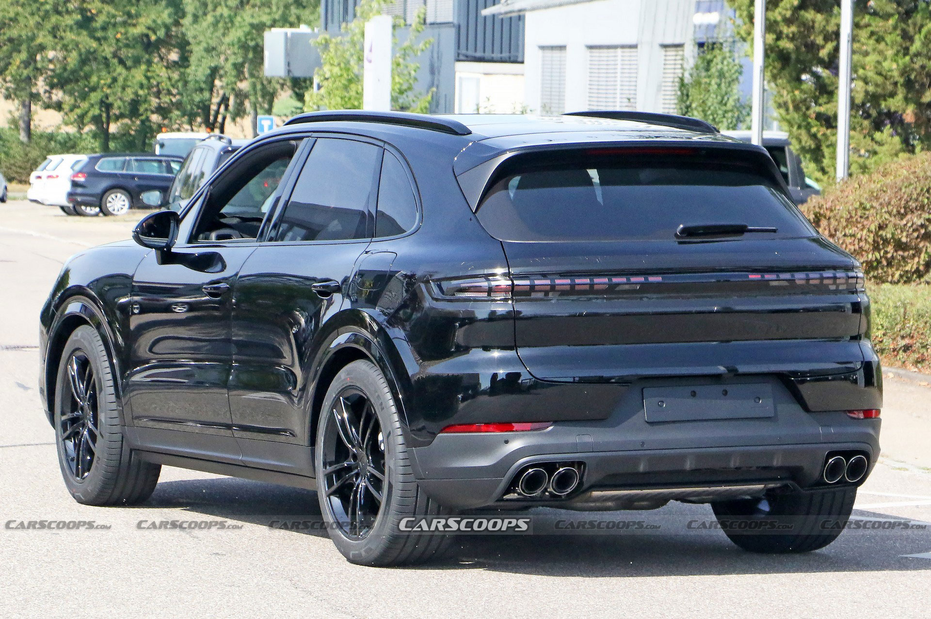 Porsche Cayenne 2