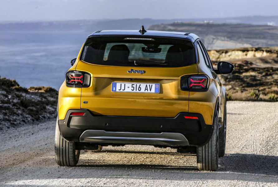 Jeep Avenger Traseira