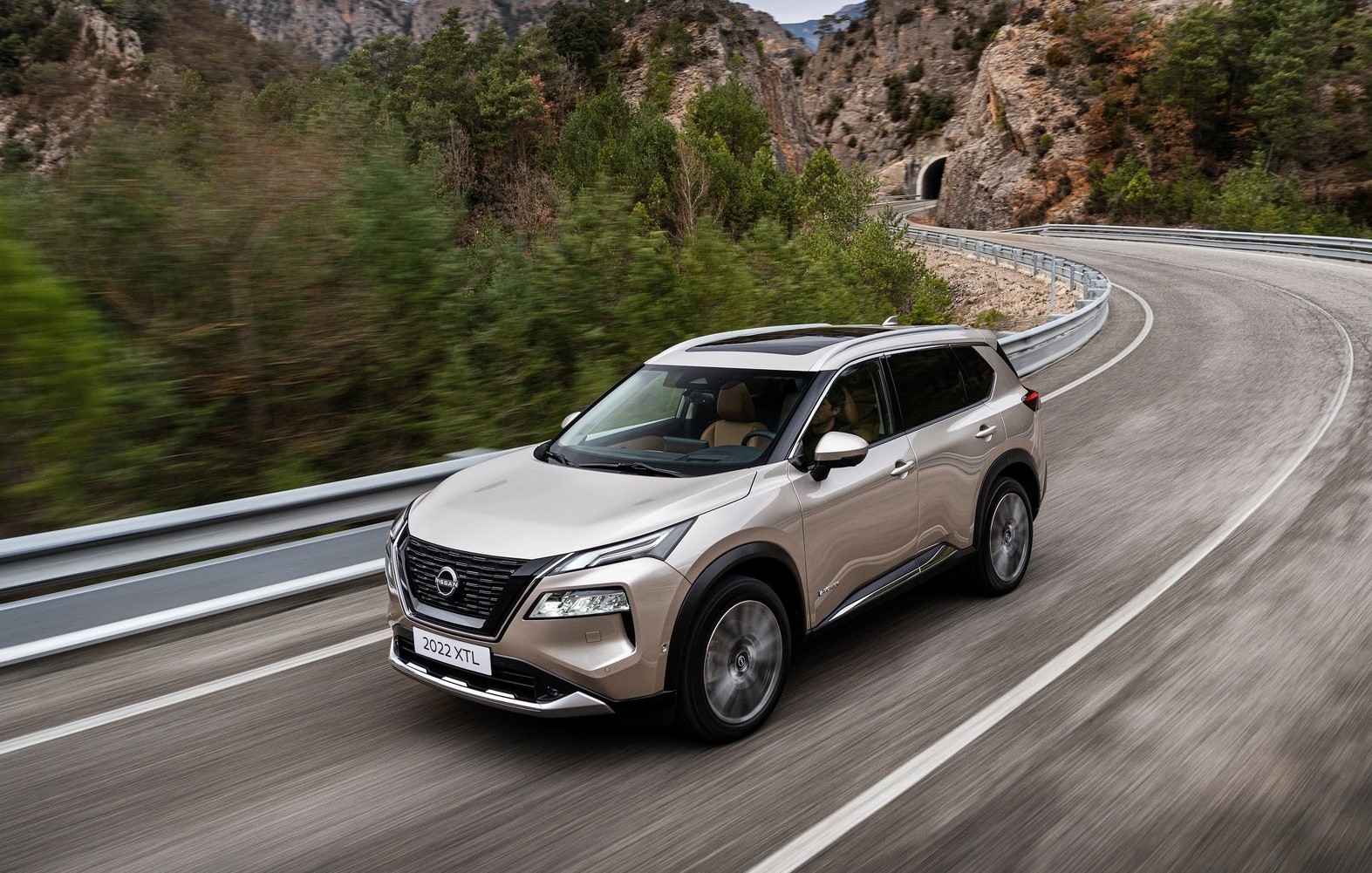 Nissan X Trail 2023 1600 07