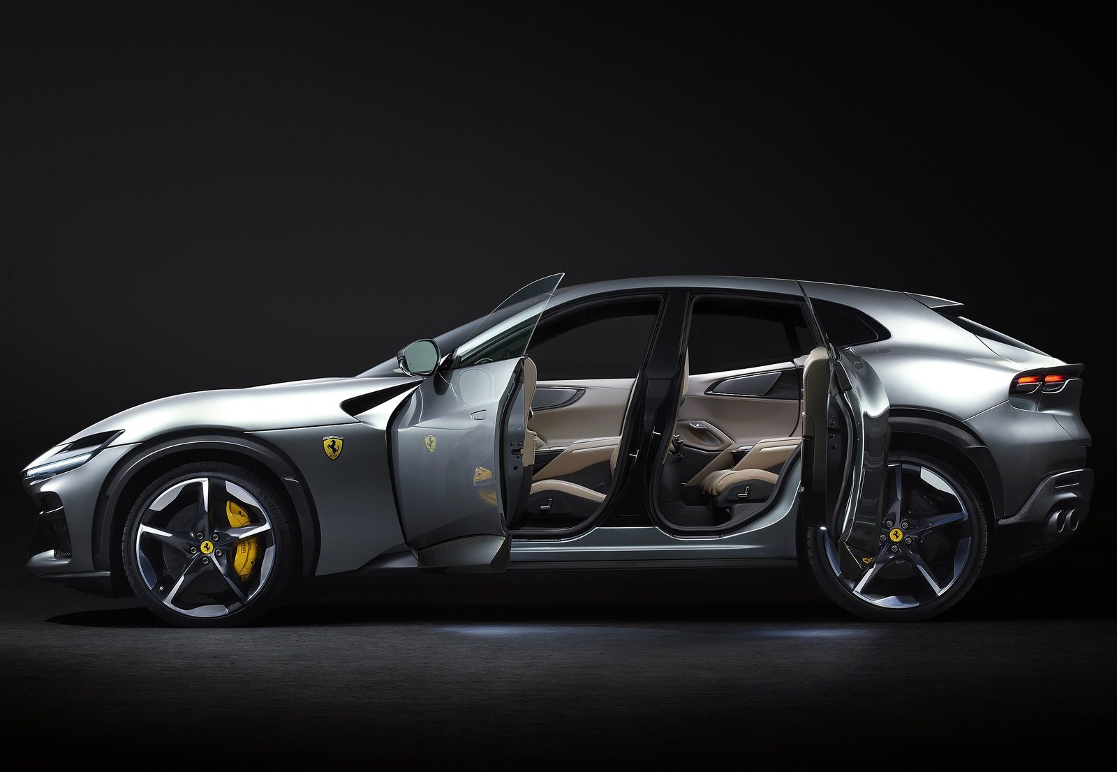 Ferrari Purosangue 2023 1600 06