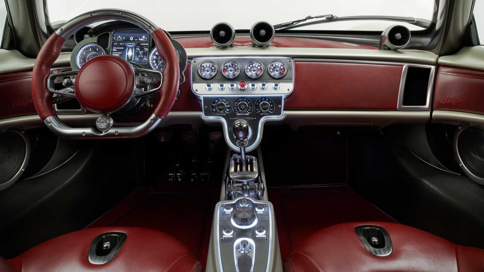 Pagani Utopia 15