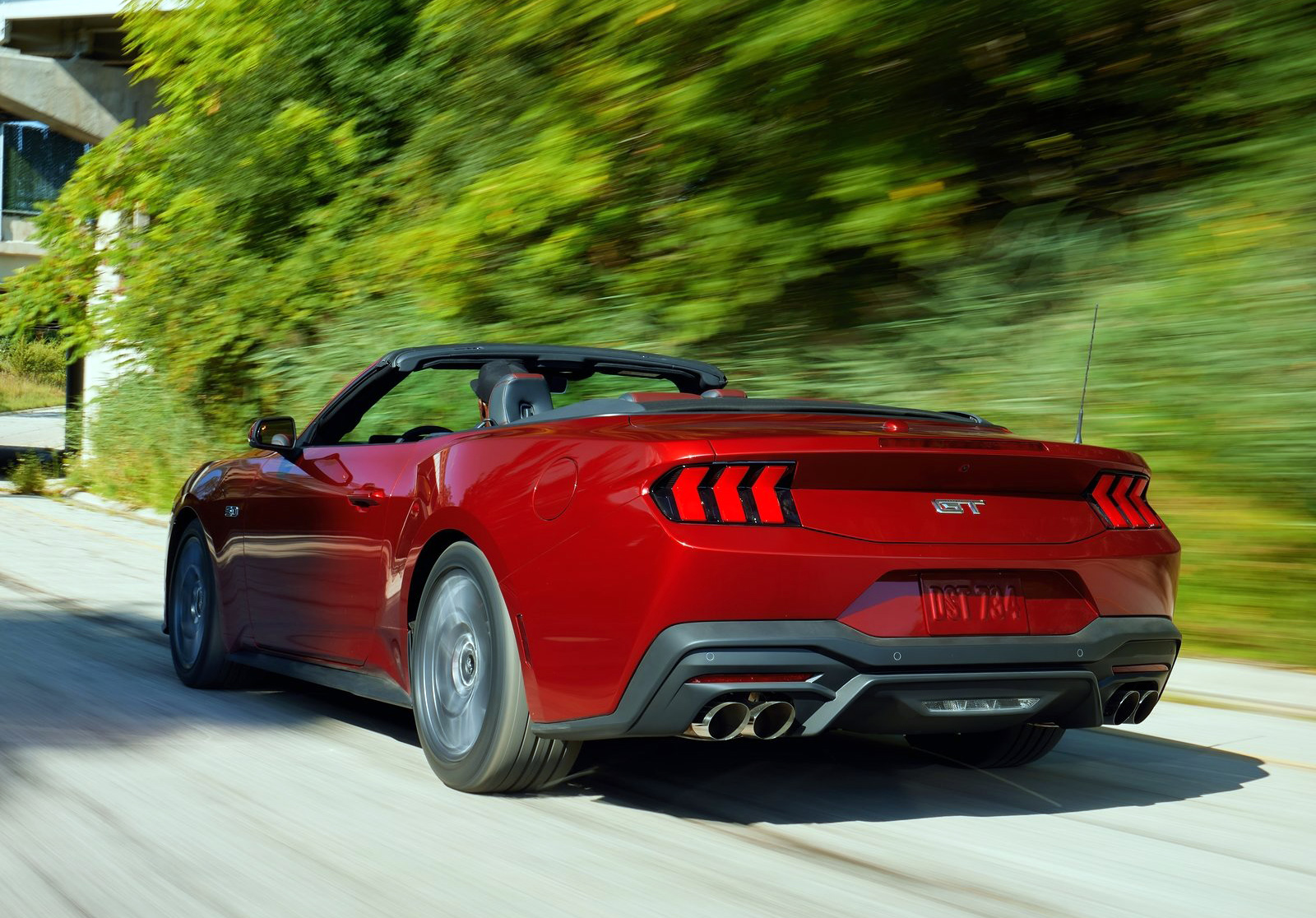 Ford Mustang Gt Convertible 2024 1600 03