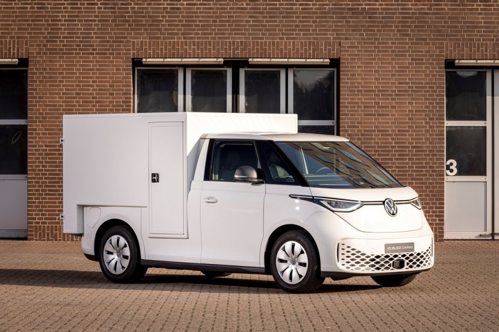 Kombi Pick-Up? ID. Buzz aparece em configuração com baú