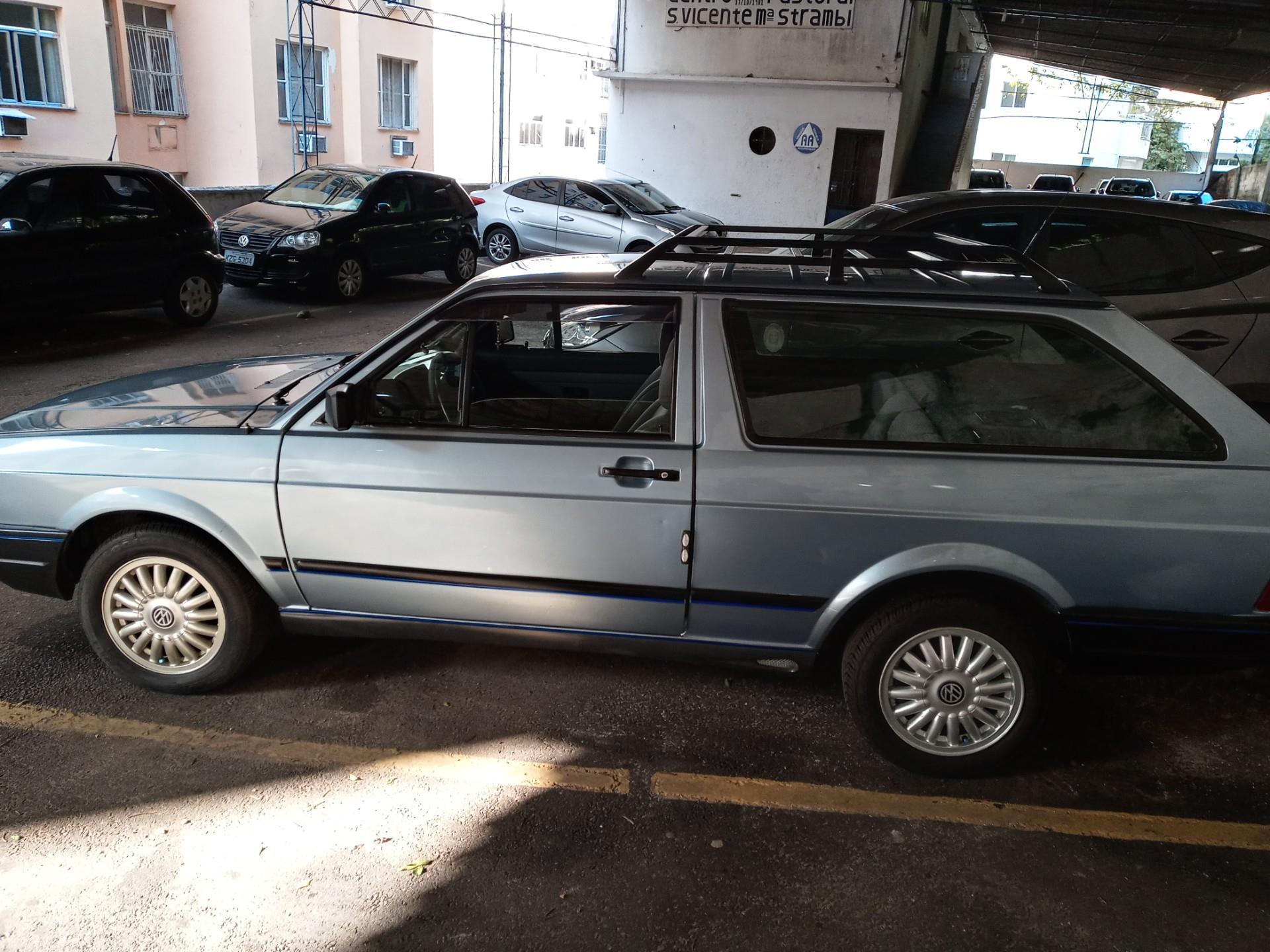 Volkswagen Parati 1.8 Surf 8v Gasolina 2p Manual Wmimagem09240365865